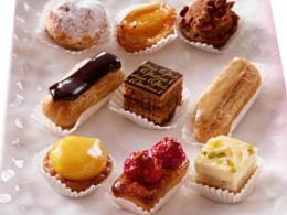 ASSORTIMENT DE MIGNARDISE 57 PIECES  828G